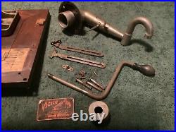 VICTOR VICTROLA VV-X SPRING MOTOR WITH BOARD & other parts